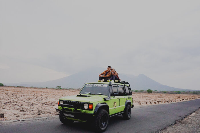 Rental Jeep Trooper