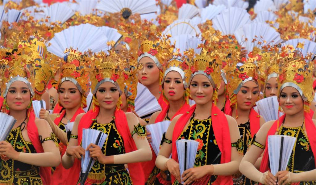 tari gandrung banyuwangi