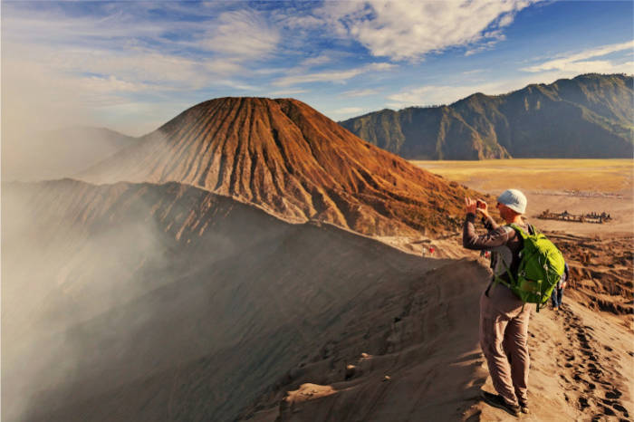 Paket Wisata Bromo 2 Hari 1 Malam