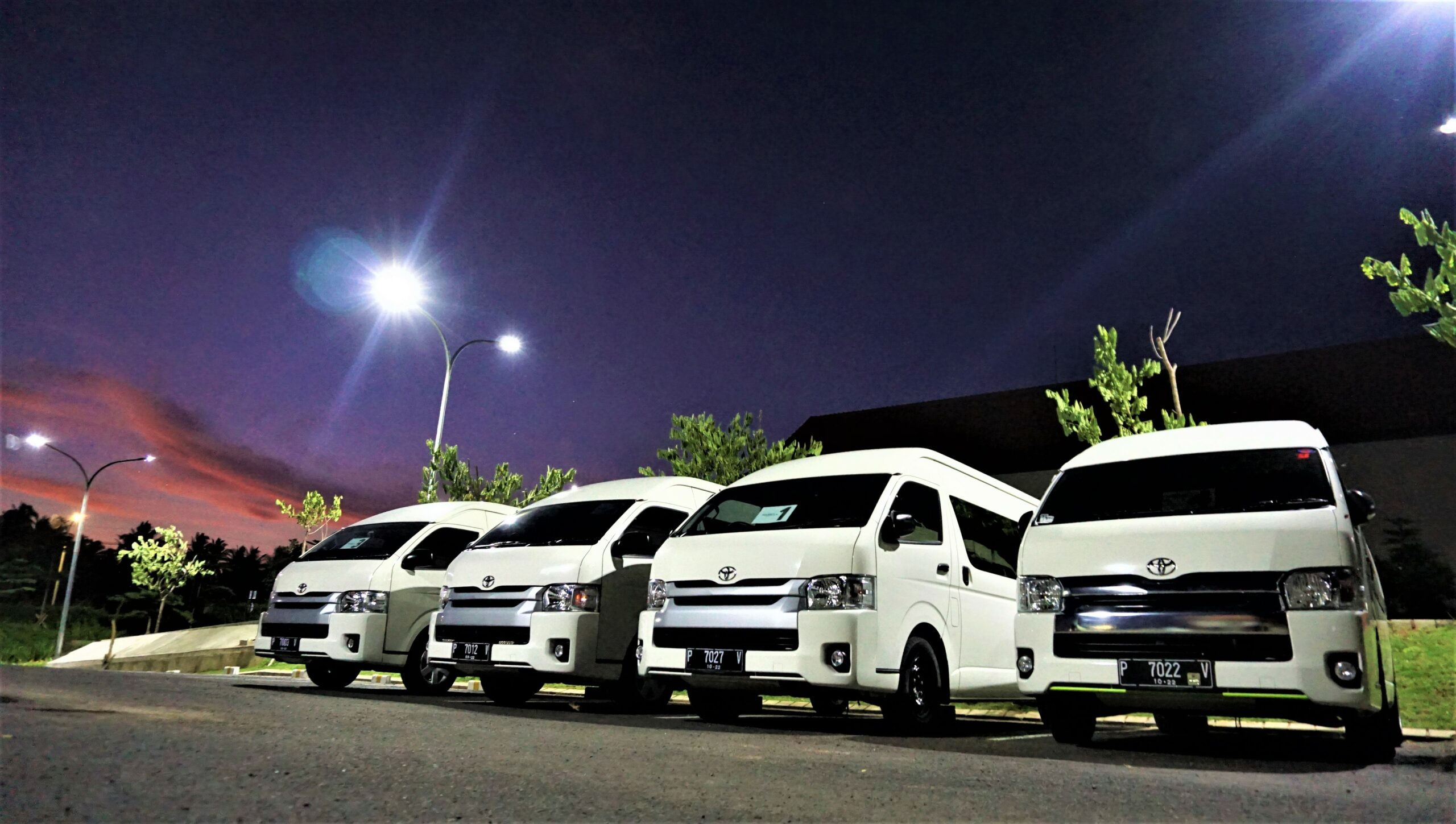 sewa rental mobil banyuwangi