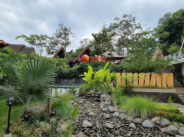 Restoran dan Villa Terbaru di Banyuwangi, Andung-Andung Resto & Giftshop