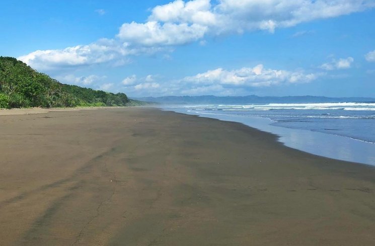 Pantai di Banyuwangi
