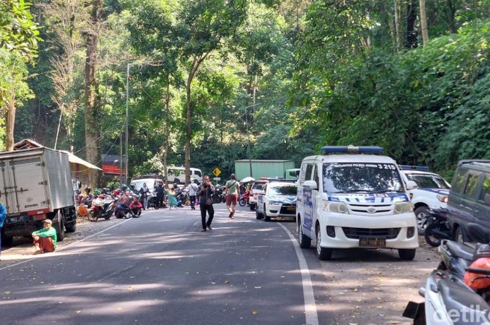 Jalur Gumitir Jadi Sorotan, Bupati Banyuwangi Minta Tinjau Ulang!