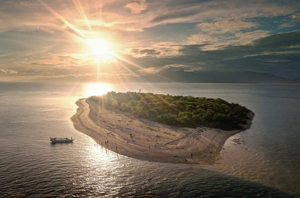 Cerita paket wisata pulau tabuhan banyuwangi, Explore Pulau