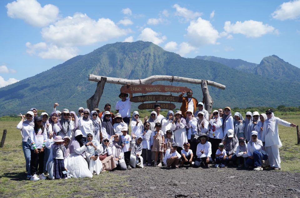 Momen paket wisata banyuwangi, Jelajah Savana Baluran
