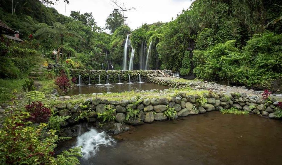 Keunikan Air Terjun Temcor, Panorama yang Bikin Betah
